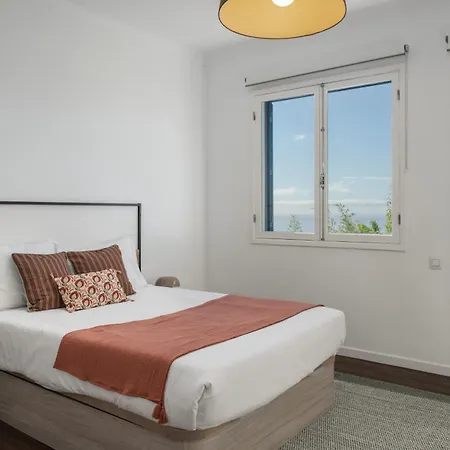 Casa Da Anoneira House With Pool And Sea View בית נופש פונשל