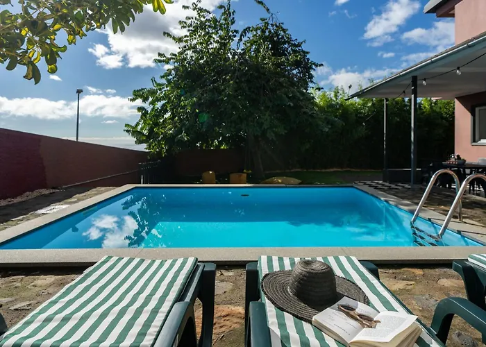 בית נופש Casa Da Anoneira House With Pool And Sea View