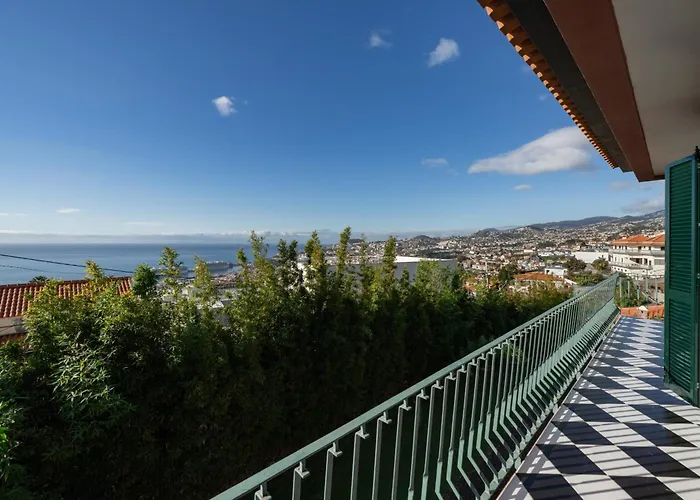 Casa Da Anoneira House With Pool And Sea View פונשל