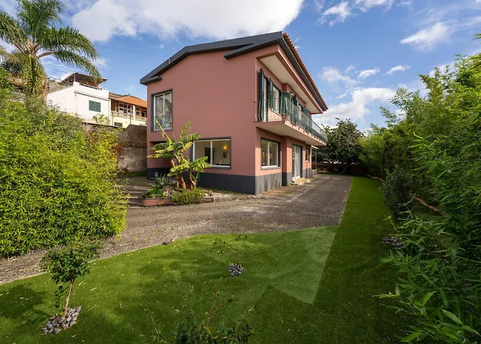 Casa Da Anoneira House With Pool And Sea View בית נופש פונשל