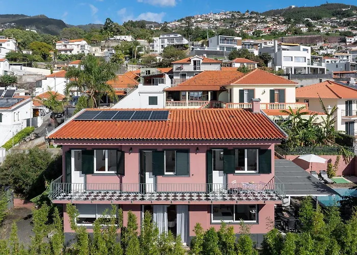 Casa Da Anoneira House With Pool And Sea View בית נופש